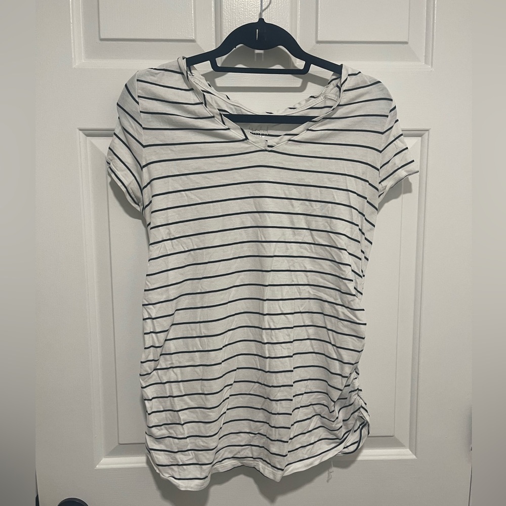 Maternity tshirt
